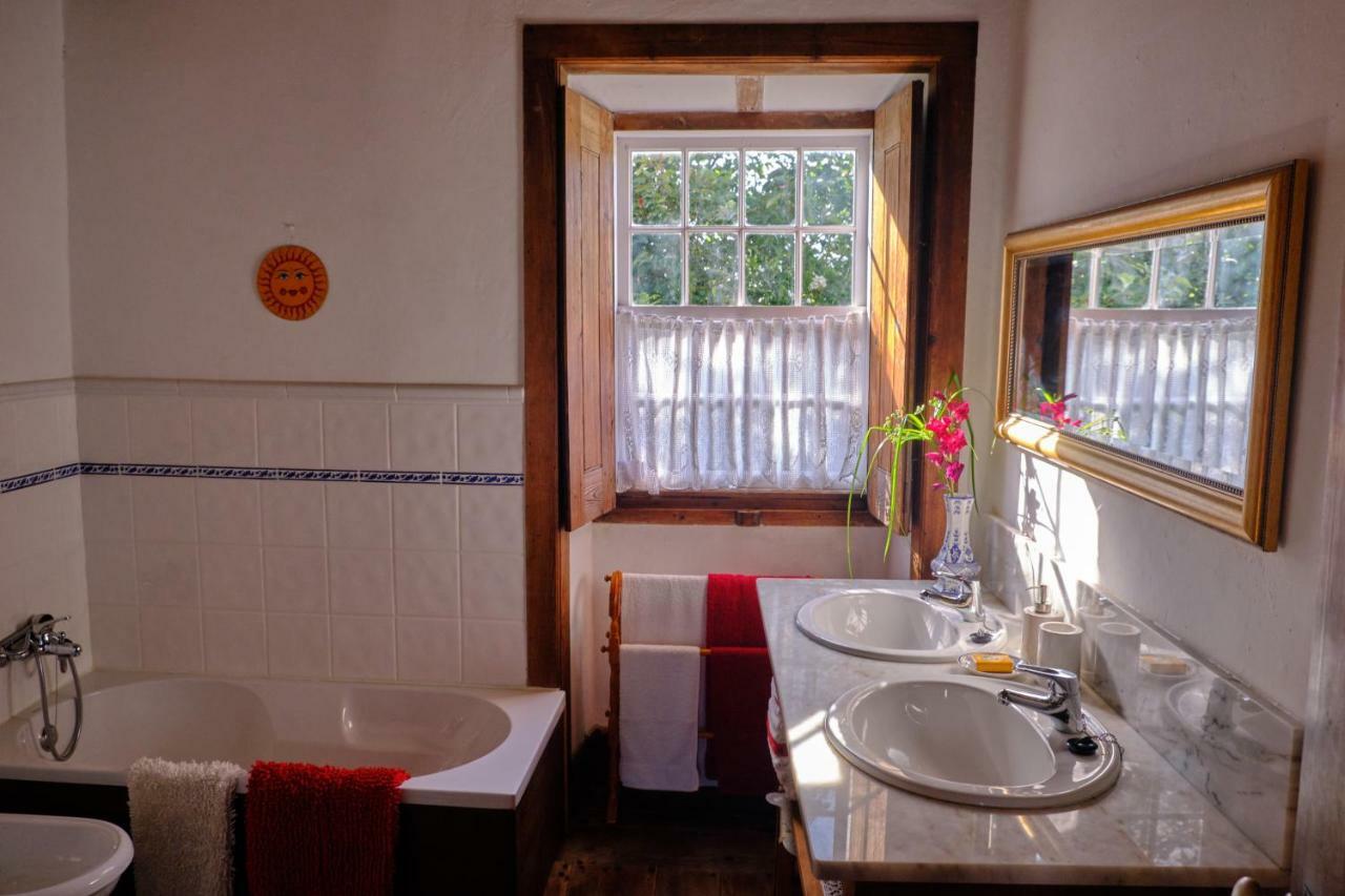 A Charming , Traditional Cottage At Quinta Da Ribeira Vila Nova de Poiares Luaran gambar